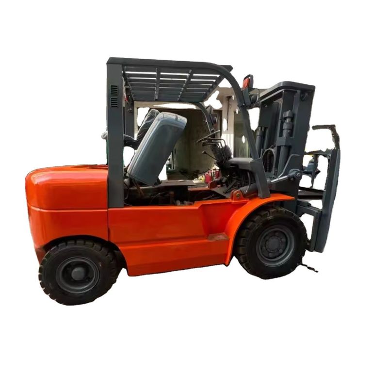 Camion élévateur hélicoïdal d'occasion diesel CPCD50 5 tonnes avec cylindre de décalage latéral 3 tonnes 8 tonnes 10 tonnes élévateur pour entrepôt de quai